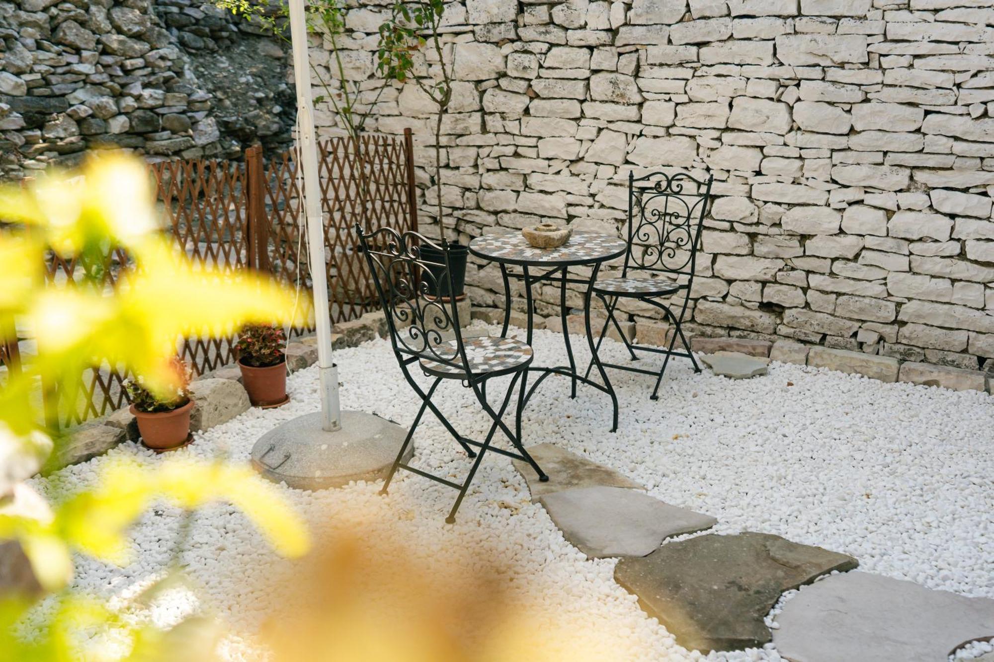 Petrichor Hotel Gjirokastër Екстериор снимка