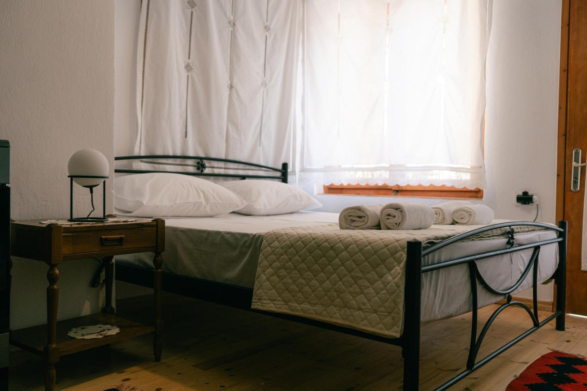 Petrichor Hotel Gjirokastër Екстериор снимка